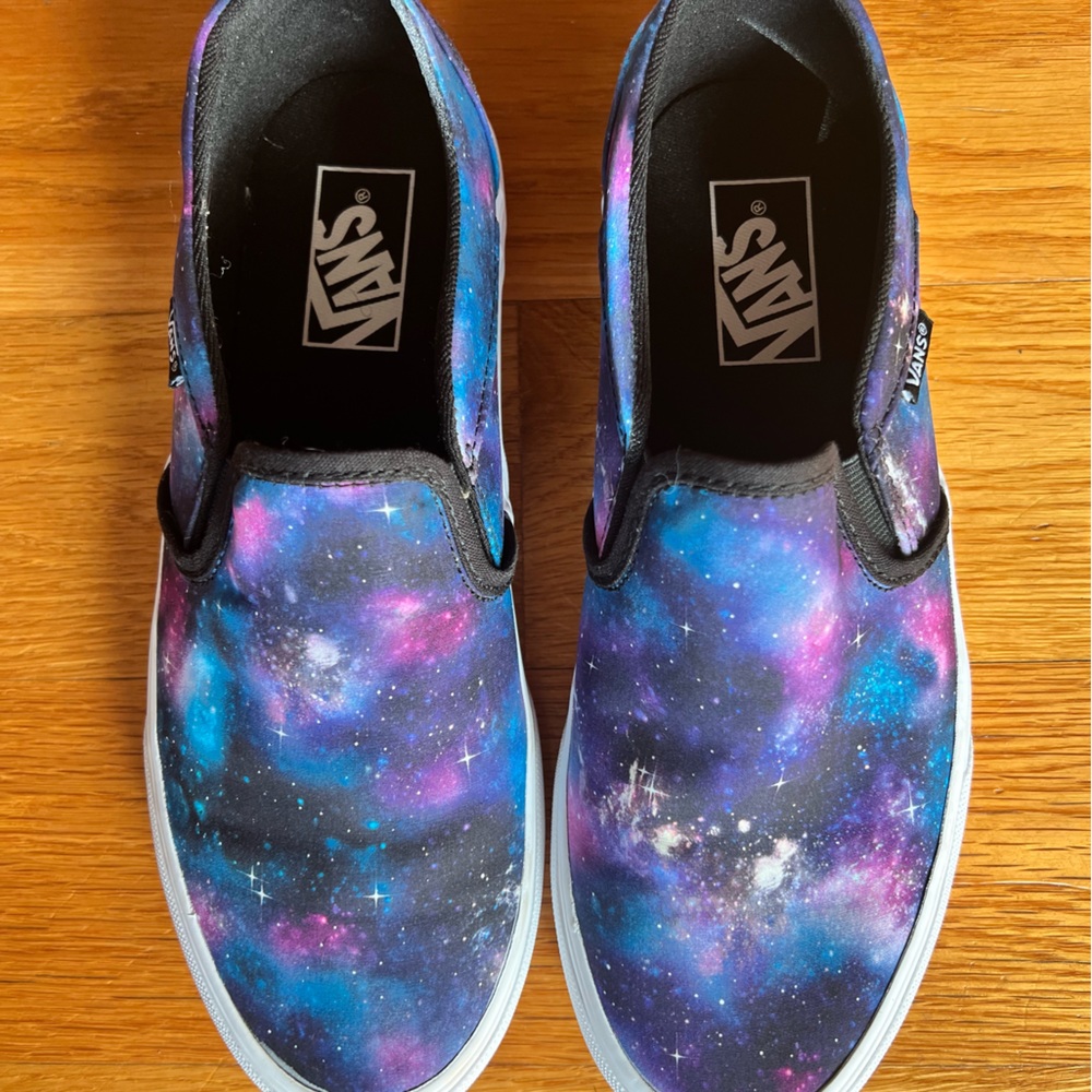 NWOB NWOT Vans Galaxy outer space Shoes